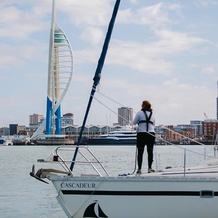 Rooms At Haslar Marina Gosport Exterior photo